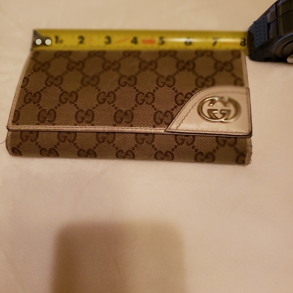 Gucci Woman Wallet - Picture 1 of 4